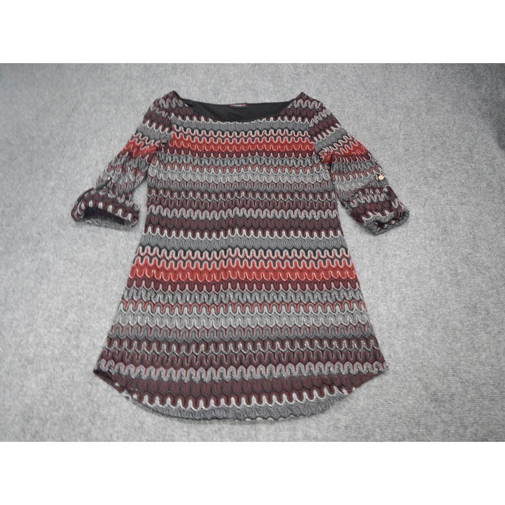 Cocomo Wavy Pattern Tunic Top Women's Medium 3/4‎ Sleeve Burgundy Gray Red Boho
